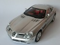 1:18 CMC Mercedes Benz - Mclaren SLR 2003 Plata. Subida por Rajas_85